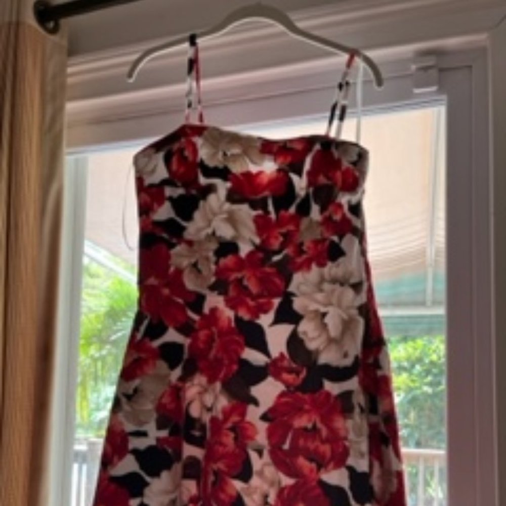 Black White dress with removable Straps